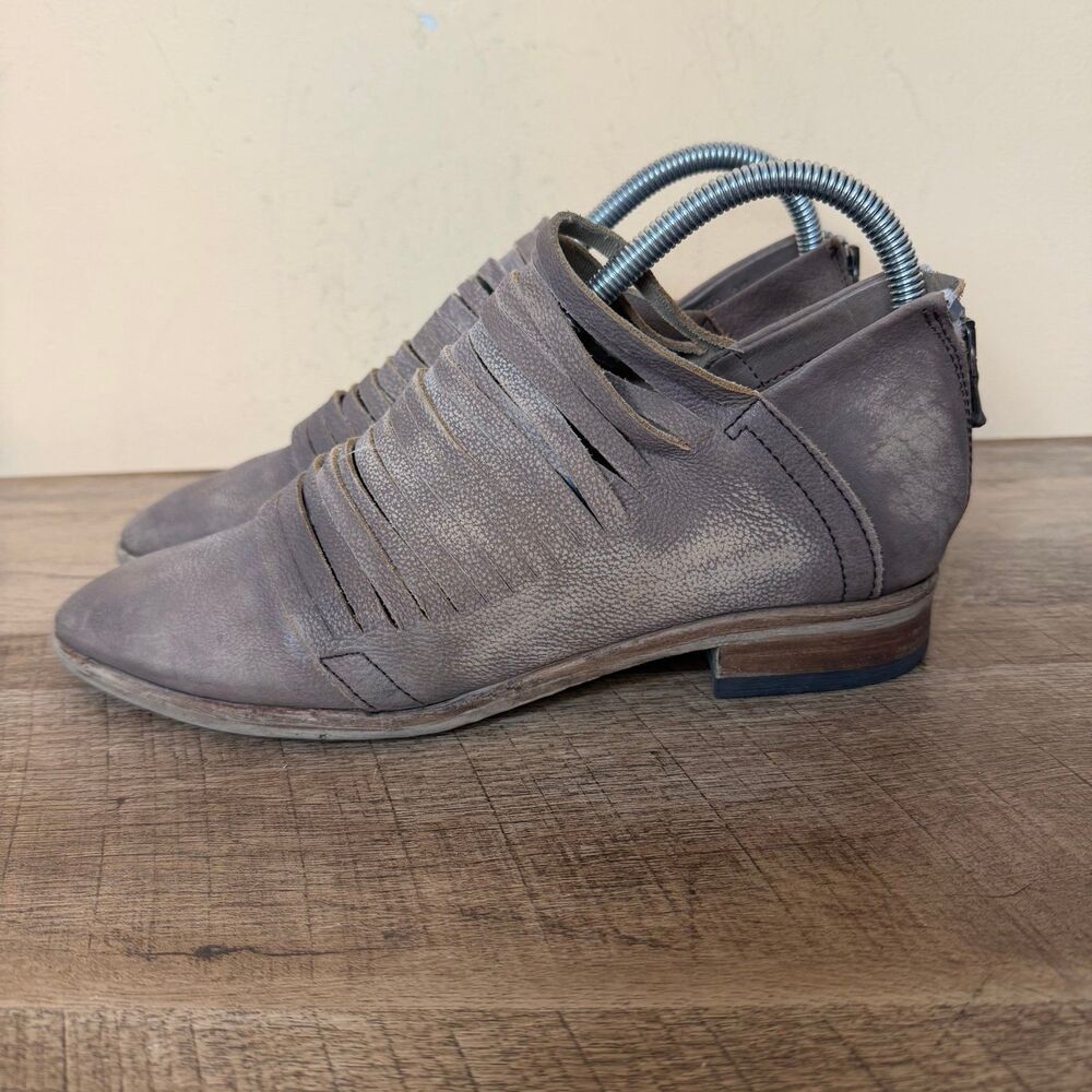 Size 37 Free People Lost Valley Boots Women's Taupe Nubuck shoes Distressed Zip